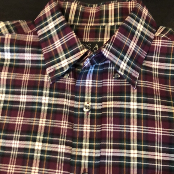 JOS.A.Bank-Mpreppy classic look-maroon,beige, gold, green, Black color-Like New! - Picture 4 of 7